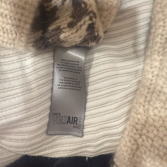 Beige Patterned Star Sequin Sweater - Picture 6 of 6